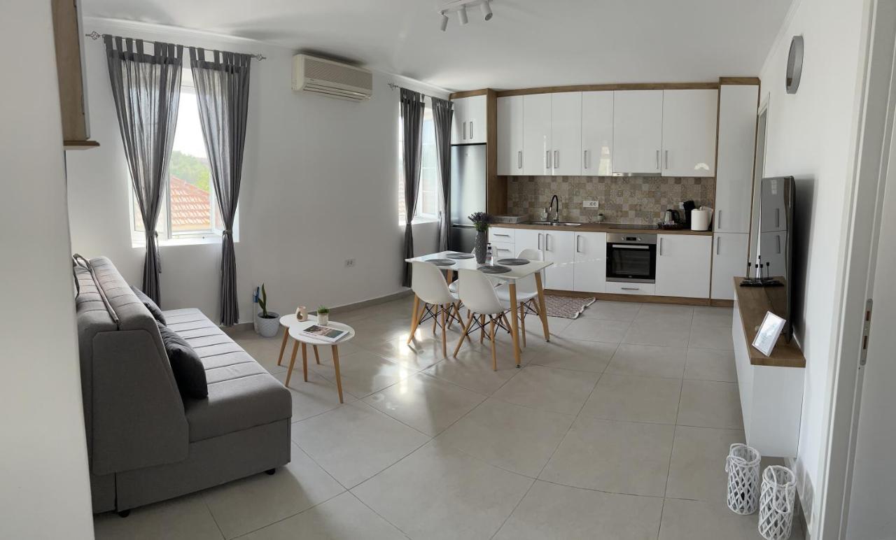 Villa Kouzoulis House Exo Khora Esterno foto